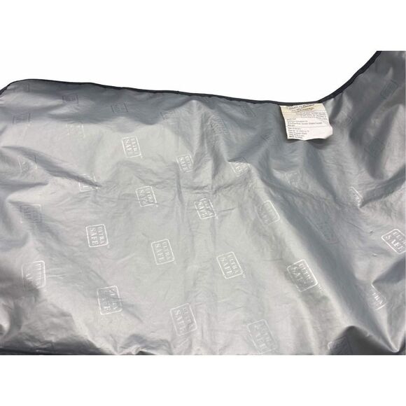 Eddie Bauer black baby bag and Columbia baby mat - Picture 6 of 10